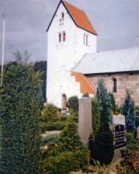 Rødding church with Karen’s parents’ grave