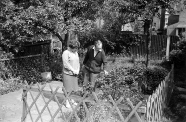 Karen and Norman at King Edward’s Gardens, Acton