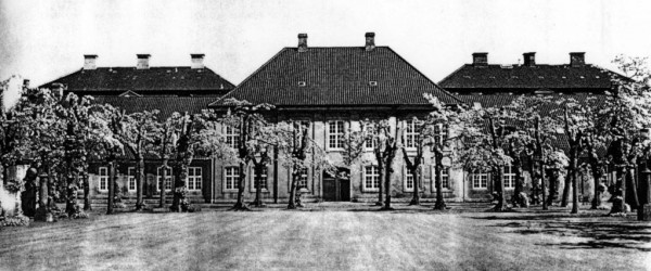 Kunsthåndværkerskolen, housed within the Kunstindustrimuseet